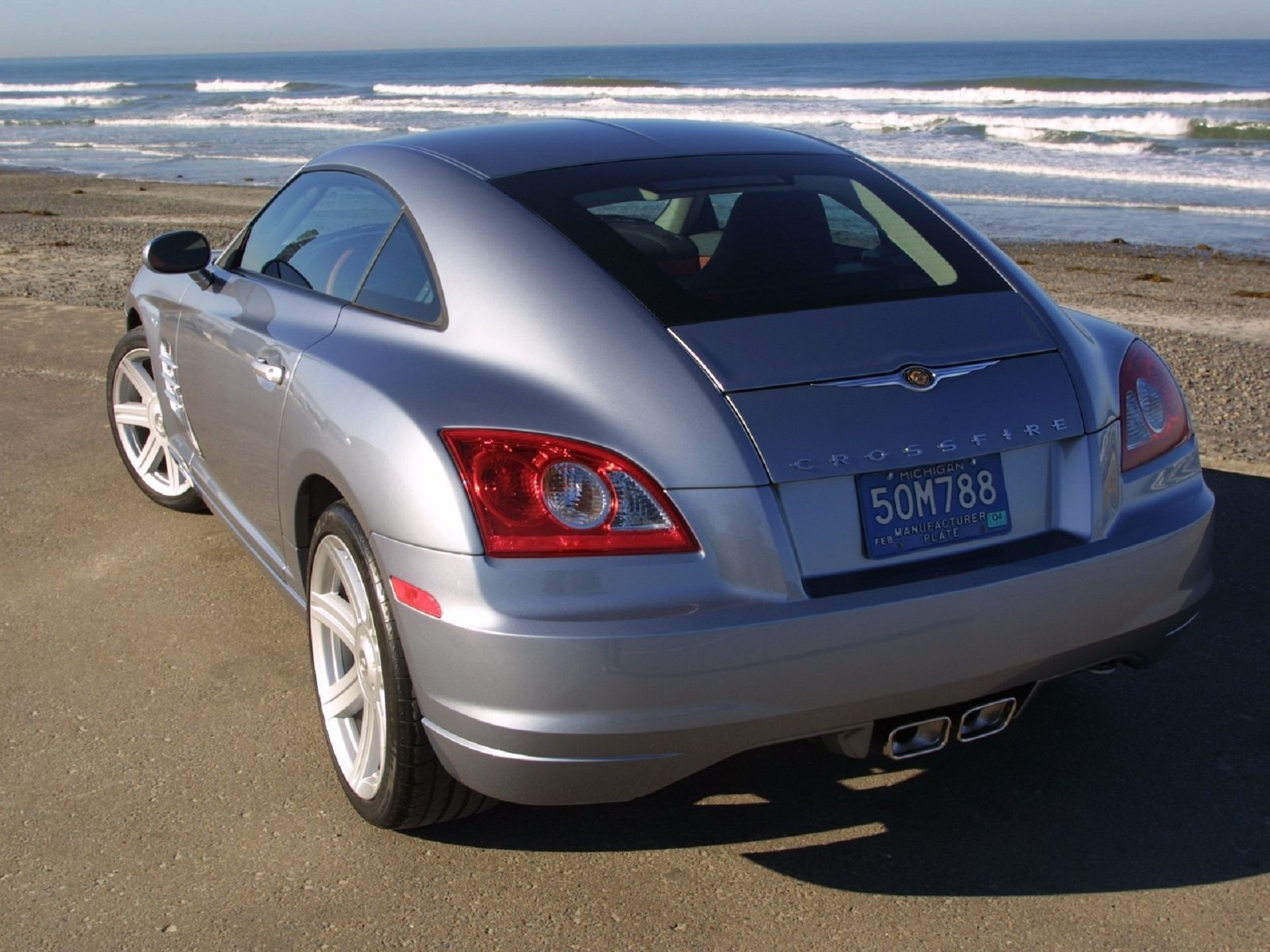 Chrysler crossfire сколько мест